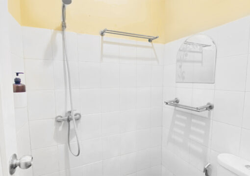 Deluxe Family 5 Room