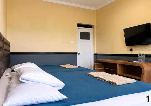 Deluxe Family 5 Room