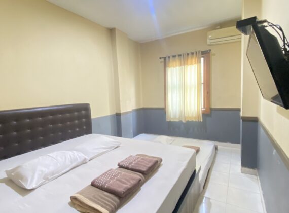 Family 4 Room