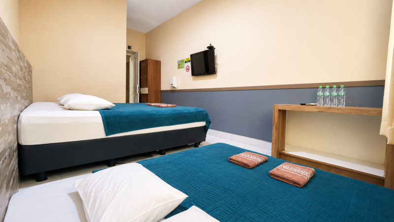 Family 4 Room