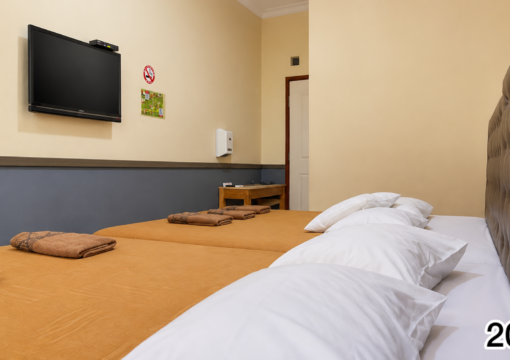 Family 5 Room